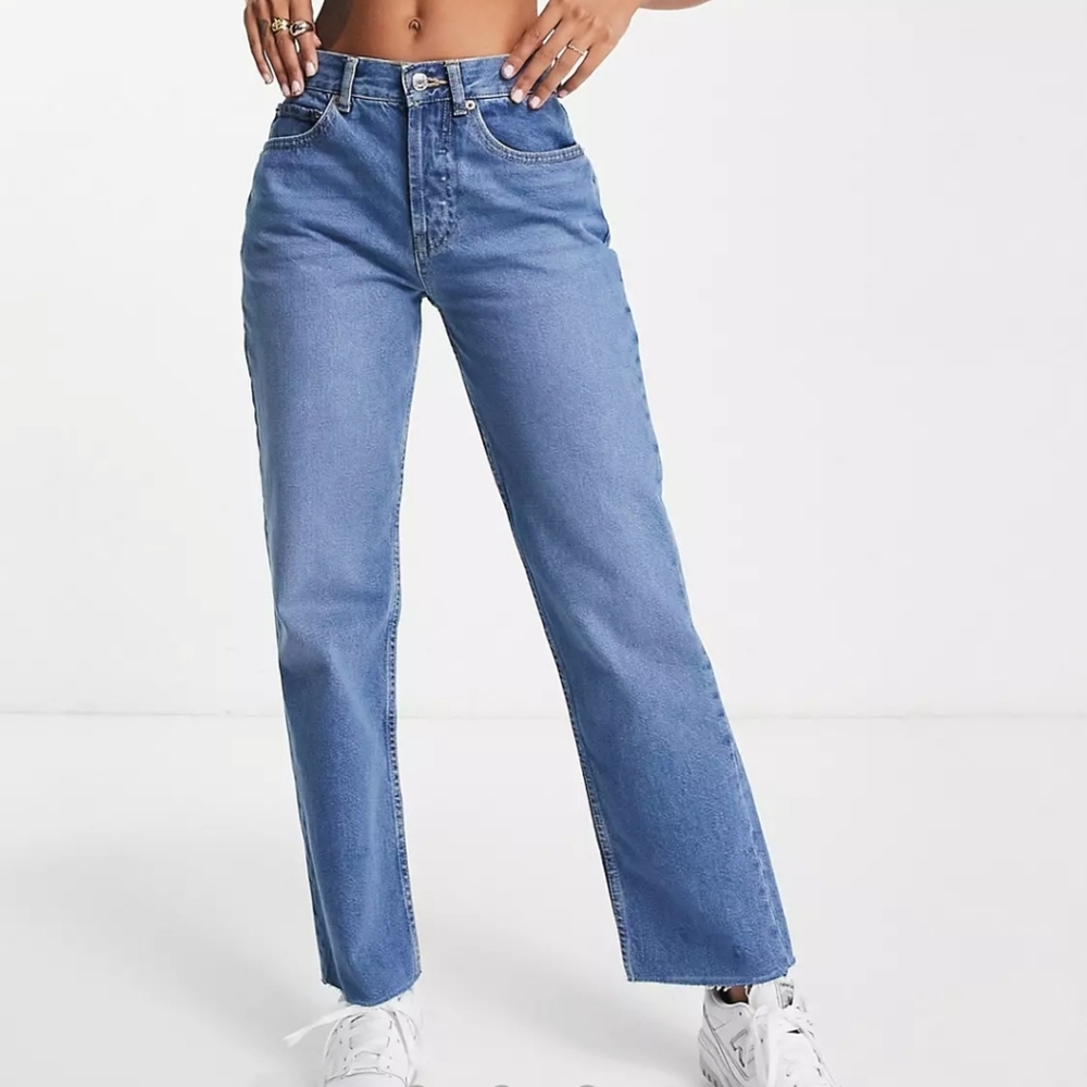 Asos 90's High Waist Straight Leg Medium Wash Jeans Size 30